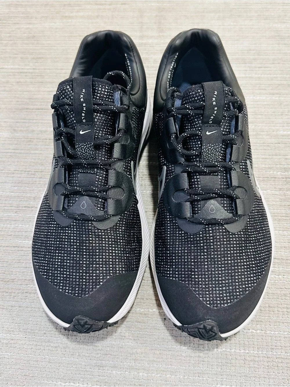 Nike Zoom Winflo 8 Shield Running Shoes Black (DC3730-001) Women’s Size 9US